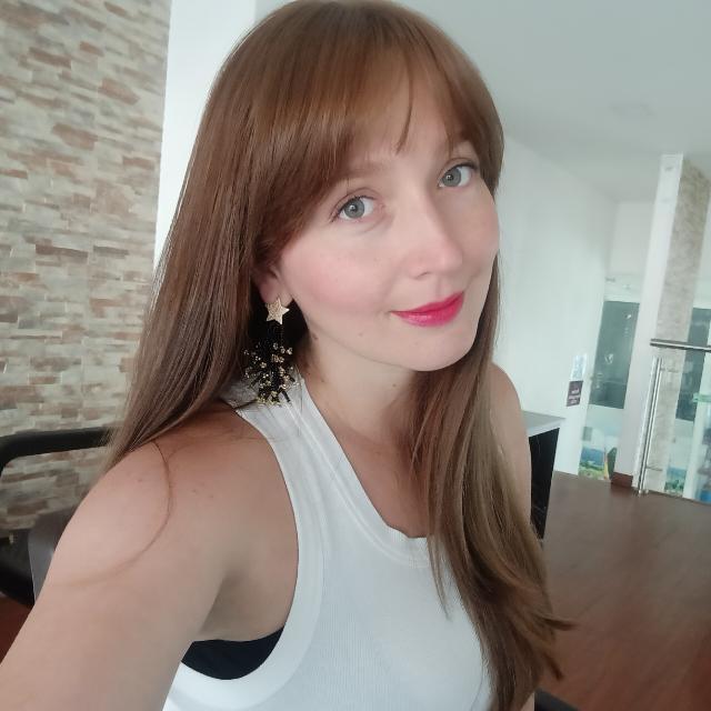 Yakeline Bustamante